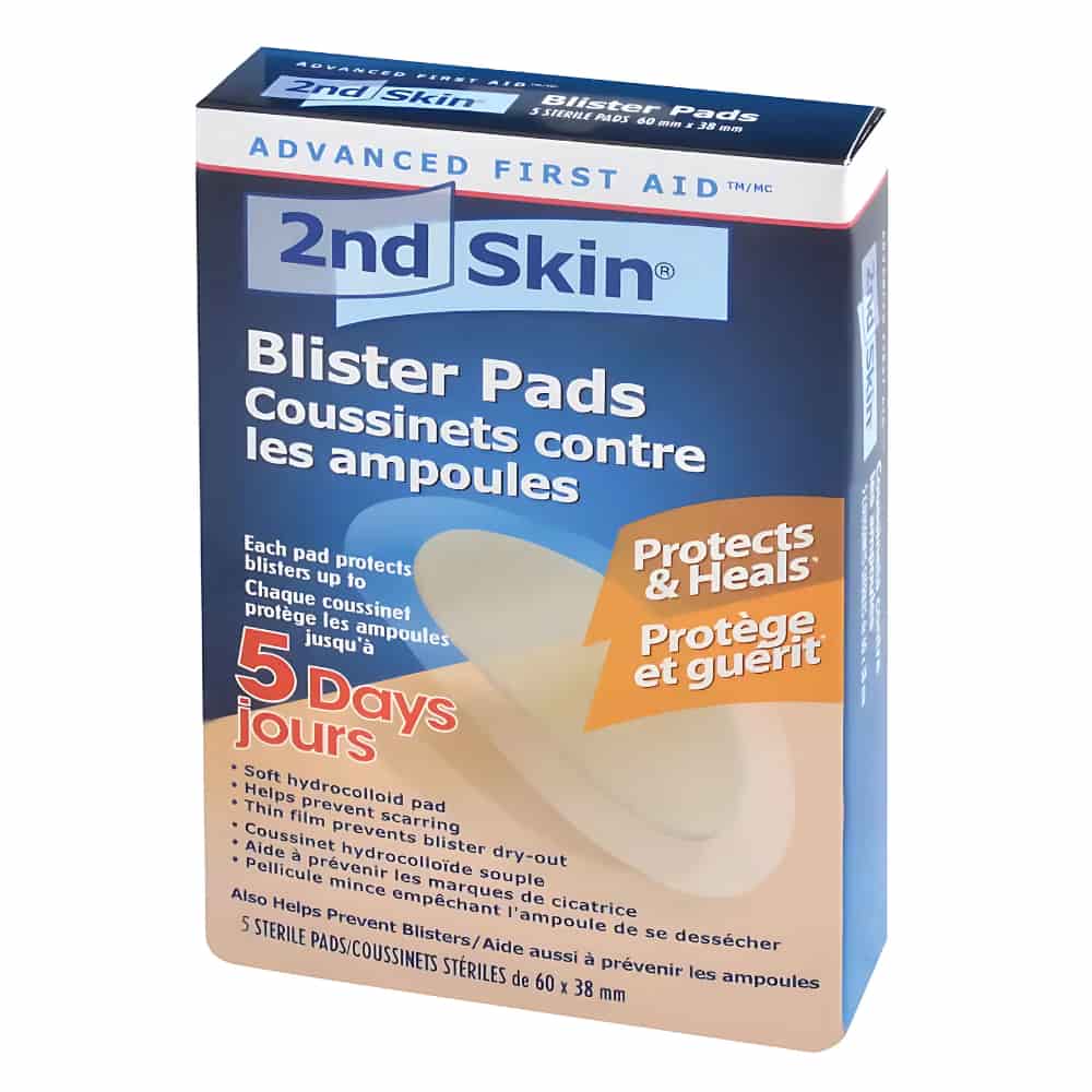 Uses hydrocolloid technology to keep the affected area moist