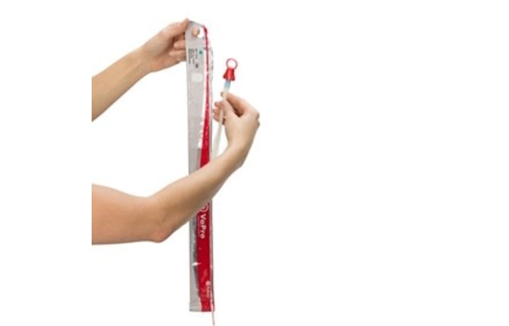 VAPRO F-STYLE TOUCH-FREE HYDROPHILIC INTERMITTENT CATHETER, STRAIGHT TIP,16 FR., 16IN BX/30