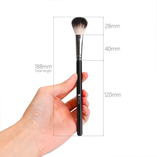 precise makeup application tool