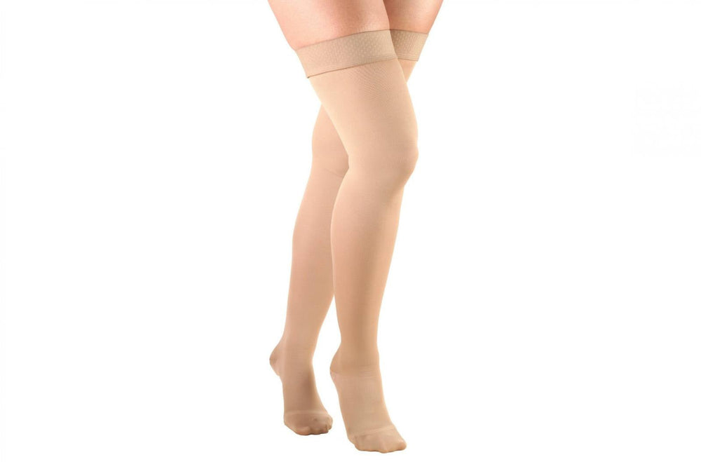 Ea/1 Truform Opaque 20-30Mmhg Ladies Thigh-High Closed-Toe  M (18-27 1/2") Beige Compression Stocking  Latex-Free