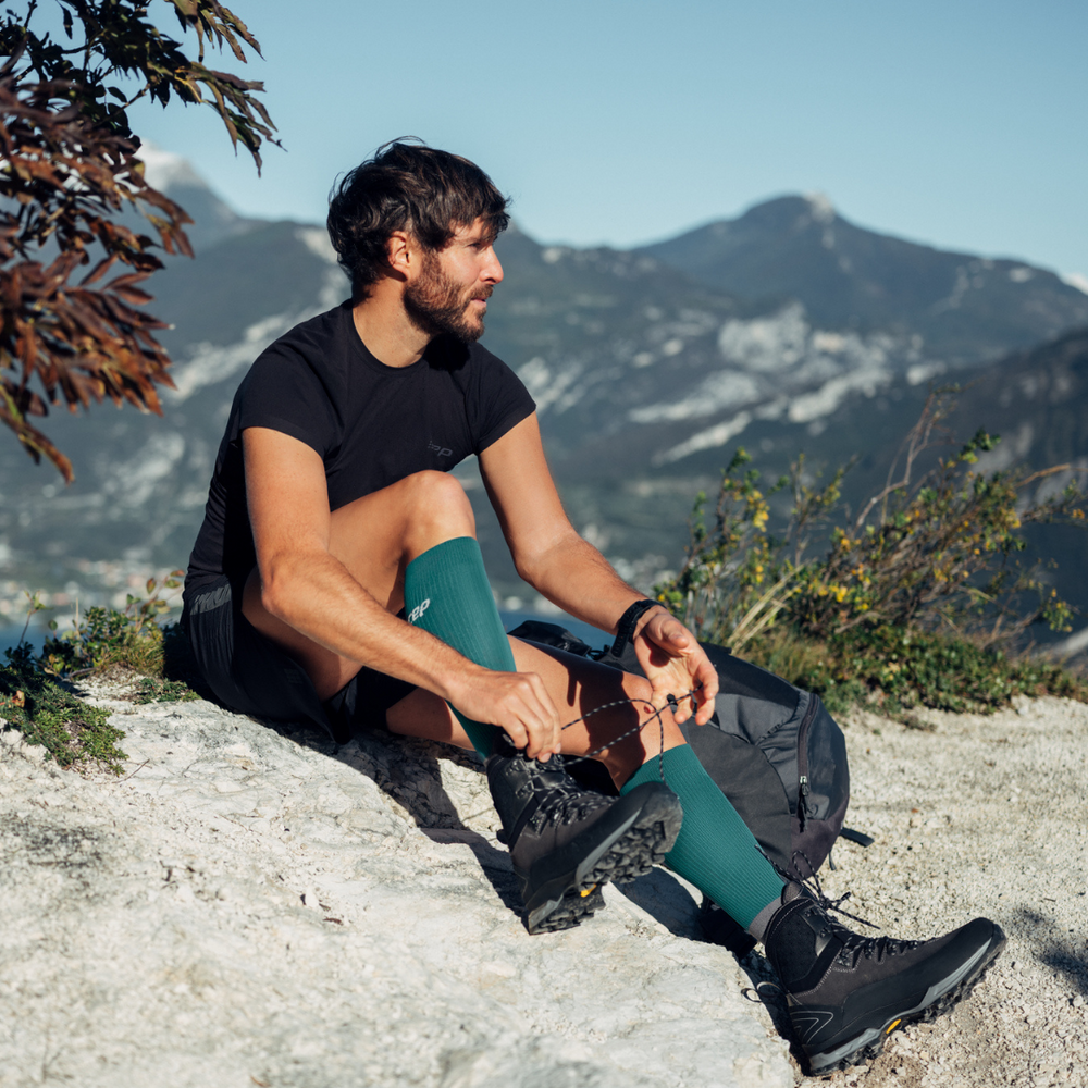Mens Hiking Merino Compression Socks Knee High 20-30mmHg