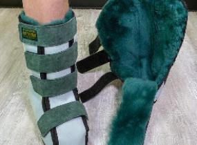 Australian Sheepskin Apparel Long Split Boots Medical (pair)
